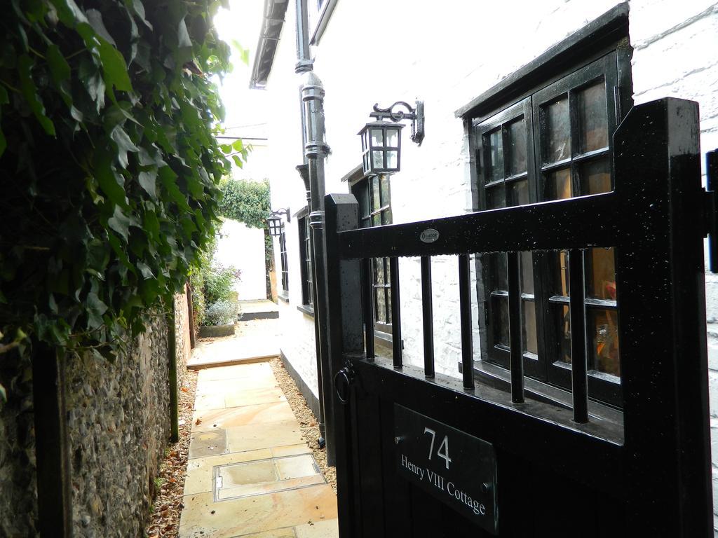 Henry VIII Cottage In The Heart Of Henley Экстерьер фото